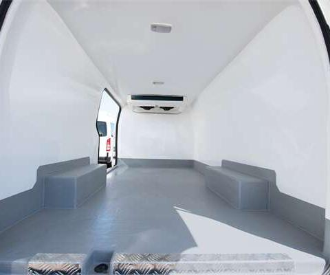 爲什麽(me)冷藏車車廂對車(chē)廂闆材質要求比(bǐ)一般車廂高(圖1)