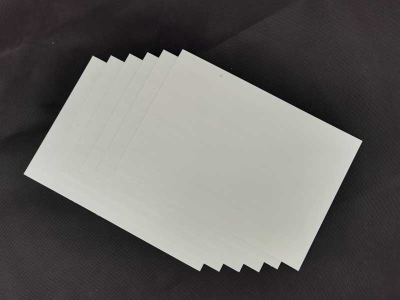 cfrt複合(he)闆材市(shì)場廣闊(kuò)，規模化(hua)有待進(jìn)一步開(kai)發