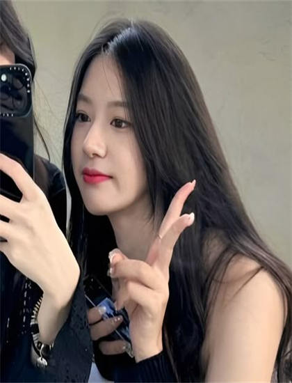 欣赏全攻略：《我提着一桶钻石上门提亲》的理解象征意义与隐喻手法 助你获得专业视角